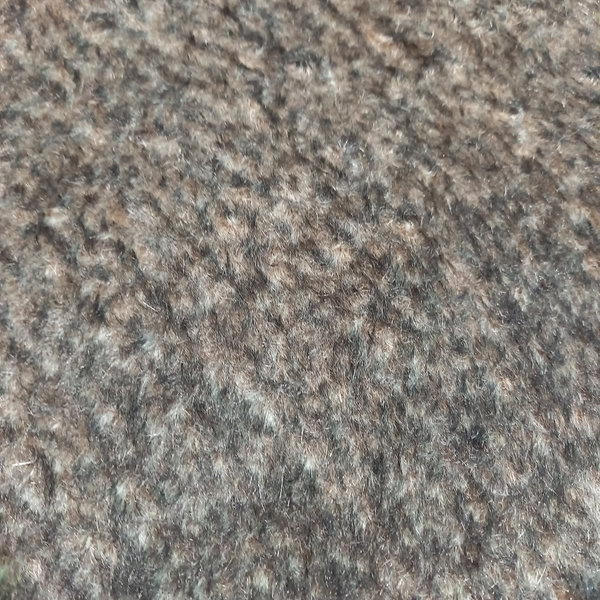 Mohair, grau-meliert, brauner Unterstoff, 25 * 70 cm